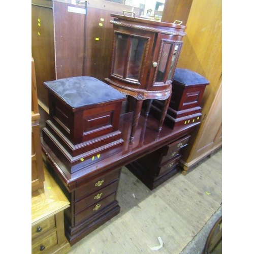 846 - DRESSING TABLE WITH TWO STOOLS AND A TEA CABINET CABINET