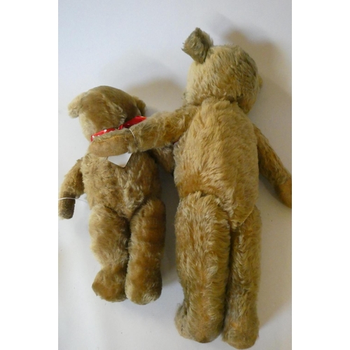 153 - Two vintage English teddy bears, comprising a 22 1/2