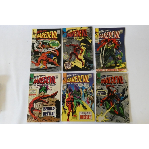 191 - Marvel's Daredevil no. 21, 23-35, including heroes such as Spiderman and Thor, condition used with s... 