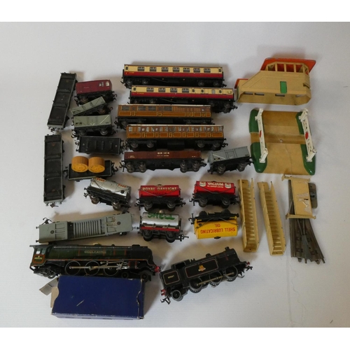 568 - Unboxed Hornby Dublo trains comprising wagons, coaches, 2-6-0 tank locomotive, Duchess of Montrose l... 