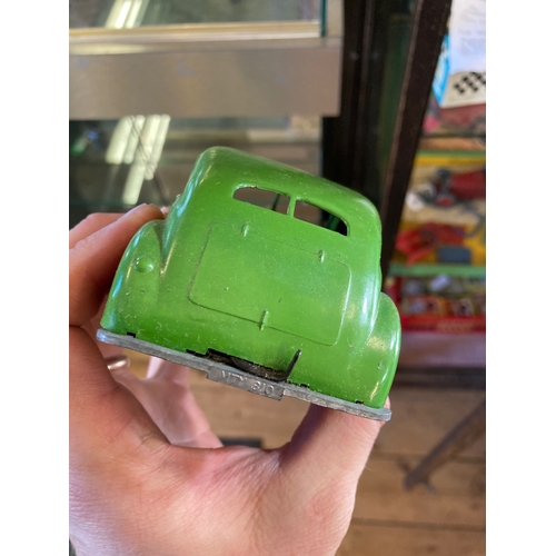 248 - Mettoy clockwork (motor tested OK) streamlined car finished in green with good box (Est. plus 24% pr... 