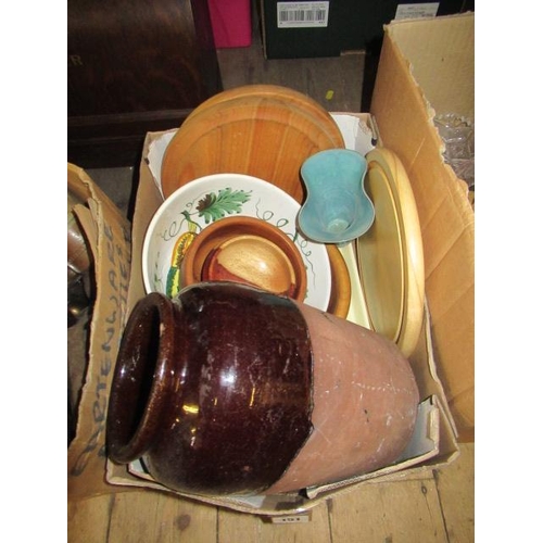 151 - BOX OF MISCELLANEOUS BREAD BOARDS BOWLS AND POTS ETC