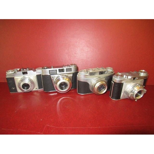 425 - FOUR 1950S GERMAN 35MM CLASSIC CAMERAS