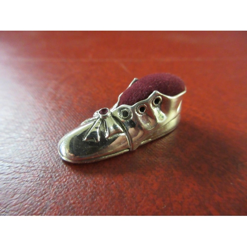 188 - SILVER SHOE PIN CUSHION