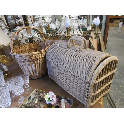 320 - VINTAGE SHOPPING AND PET BASKETS