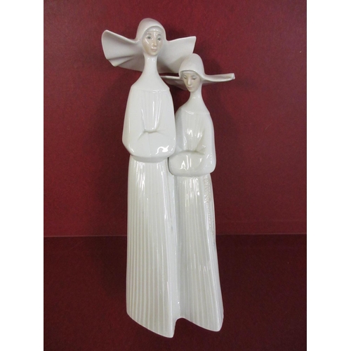 351 - LLADRO NUNS ORNAMENT