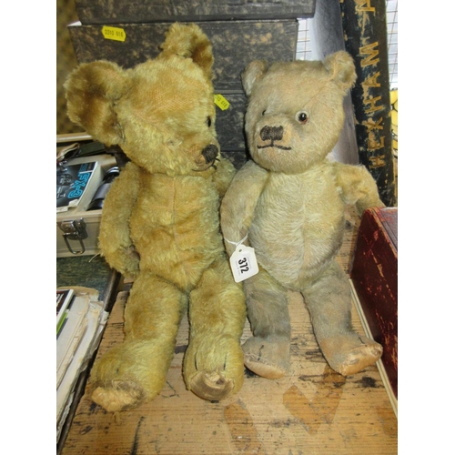 372 - TWO 1950S TEDDY BEARS