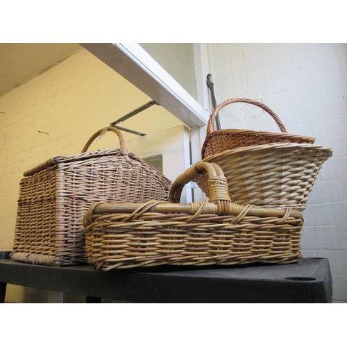 457 - QUANTITY OF BASKETS