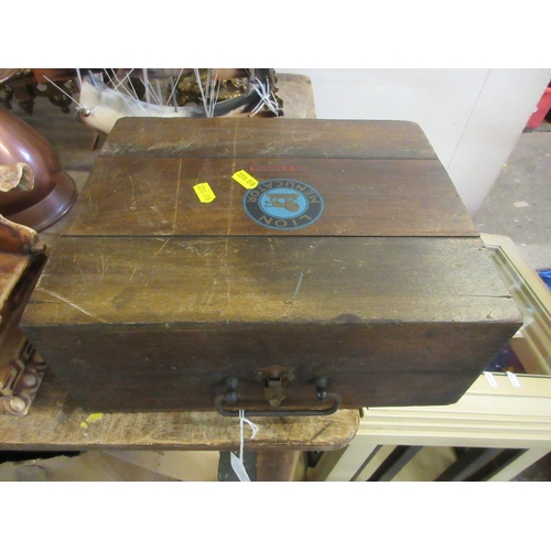 61 - VINTAGE CASED SCREEN PRINTER