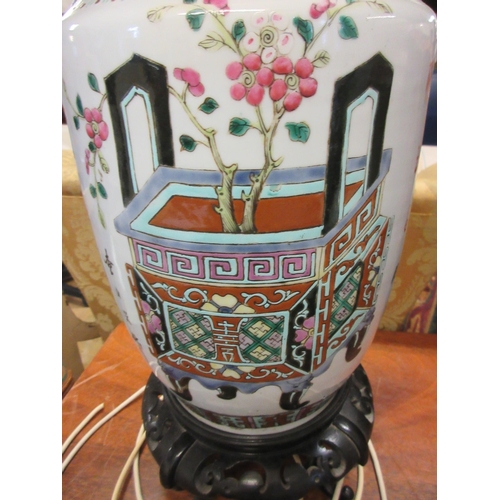 415 - LARGE ORIENTAL TABLE LAMP ON STAND