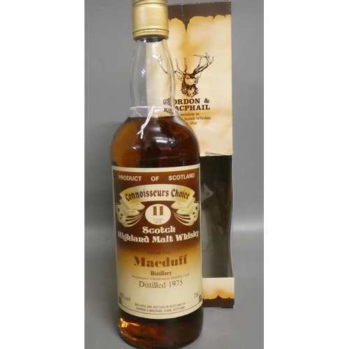 124 - One bottle Connoisseurs Choice Macduff 11yr old Scotch Highland malt whisky, distilled 1975, Gordon ... 