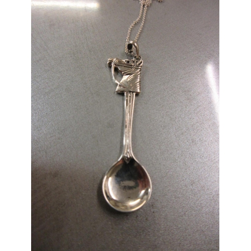 169 - SILVER HORSE SPOON PENDANT ON A SILVER CHAIN