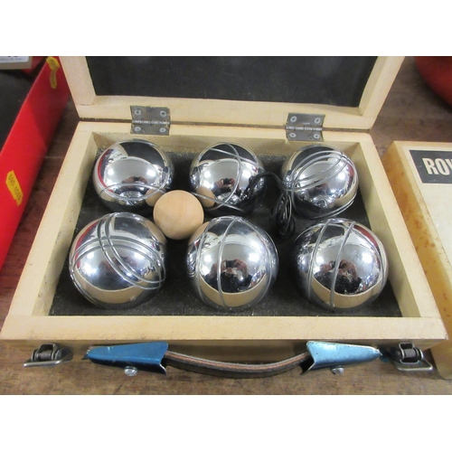 48 - SET OF BOULES