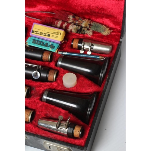 418 - A PAIR OF BOOSEY & HAWKES EMPEROR B? CLARINETS, polished wood with bakelite (?) bells, serial number... 