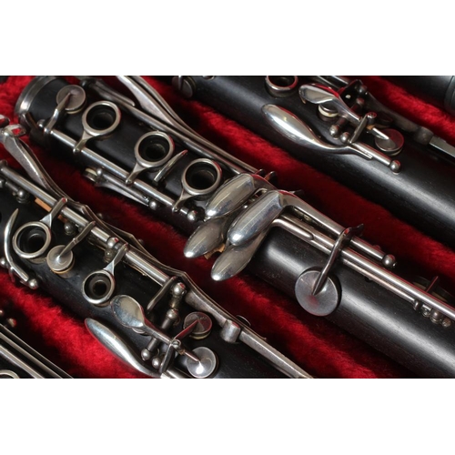 418 - A PAIR OF BOOSEY & HAWKES EMPEROR B? CLARINETS, polished wood with bakelite (?) bells, serial number... 