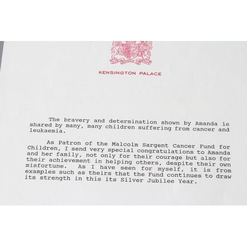 424 - A SIGNED LETTER FROM PRINCESS DIANA on Kensington Palace paper, dated October 1993, with accompanyin... 