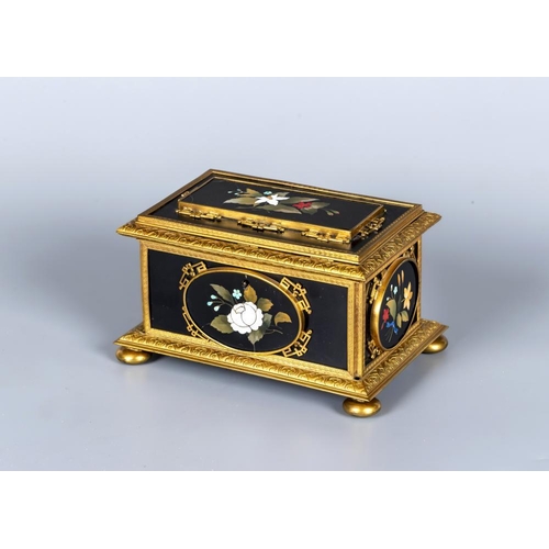 438 - AN ITALIAN STYLE ORMOLU MOUNTED BLACK SLATE PIETRA DURA INLAID CASKET, early 20th century, of rectan... 