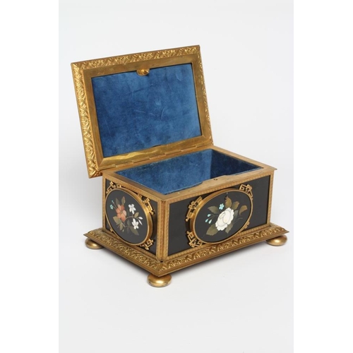 438 - AN ITALIAN STYLE ORMOLU MOUNTED BLACK SLATE PIETRA DURA INLAID CASKET, early 20th century, of rectan... 