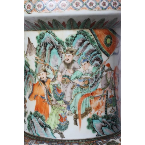 9 - A CHINESE PORCELAIN FAMILLE VERTE LARGE ALCOVE ROULEAU VASE painted with a continuous narrative with... 