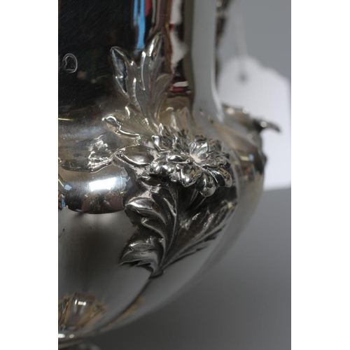 217 - A WILLIAM IV SILVER TWO HANDLED TROPHY CUP by The Barnards, London 1833, the bell bowl with lobed lo... 