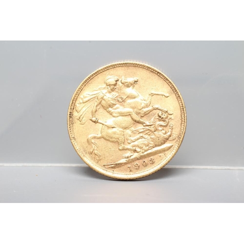 238 - AN EDWARD VII SOVEREIGN, 1903, 8g (Est. plus 20% premium)