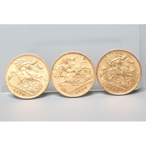 251 - THREE EDWARD VII HALF SOVEREIGNS, 1906, 1909 and 1910, 11.9g total (Est. plus 20% premium)