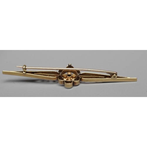 331 - A LATE VICTORIAN SEED PEARL AND DIAMOND BROOCH, the central cluster set to a propeller bar, unmarked... 