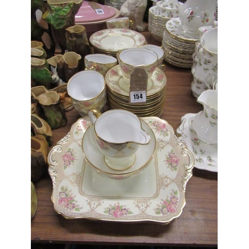 154 - QUANTITY OF SPODE BERWICK PATTERN CHINA TEAWARE