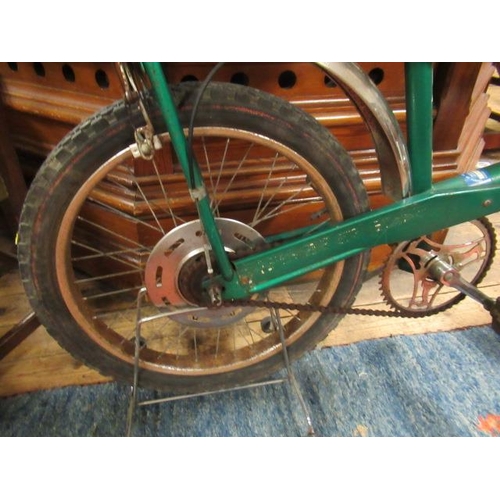 43 - 1970'S RALEIGH MK1 CHOPPER FLAMBOYANT GREEN BICYCLE