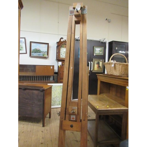 92 - WINSOR AND NEWTON ARTISTS EASEL