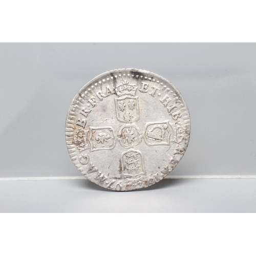 227 - A WILLIAM III SIXPENCE, 1697, crowned cruciform shields, 2.9g (Est. plus 24% premium inc. VAT)