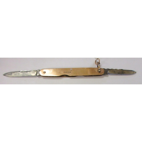 122 - A LATE VICTORIAN 9CT GOLD CASED PEN KNIFE by William Turner & Co., Chester 1901, with two hinged ste... 