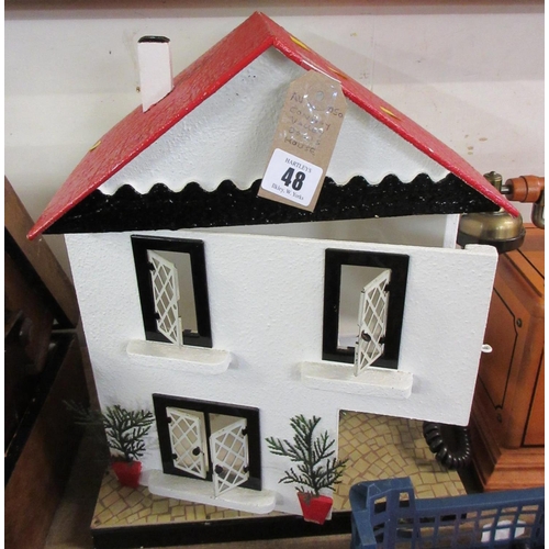 48 - CONWAY VALLEY DOLLS HOUSE