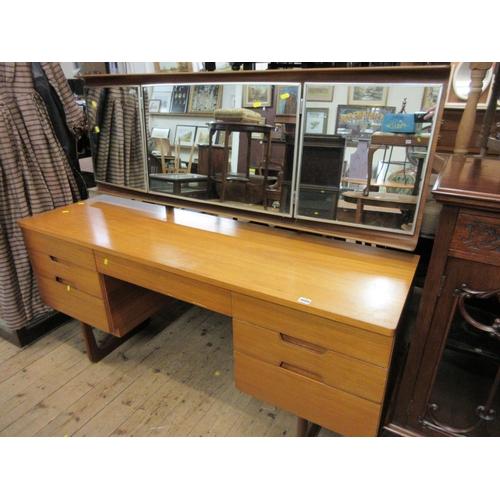 1000 - RETRO TEAK UNIFLEX DRESSING CHEST