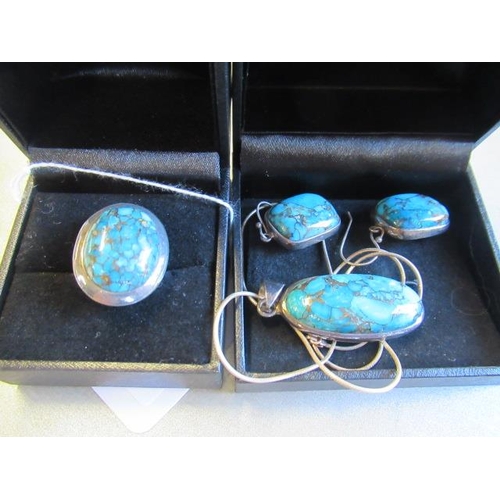 144 - TURQUOISE MATRIX SET SILVER PENDANT SET, RING AND EARRINGS