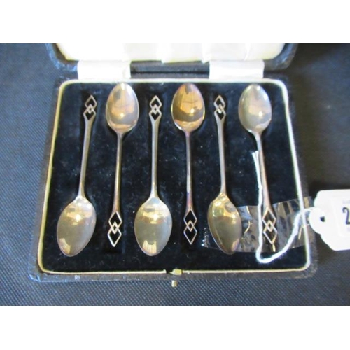 203 - CASE OF SIX SILVER COFFEE SPOONS 33.8 G