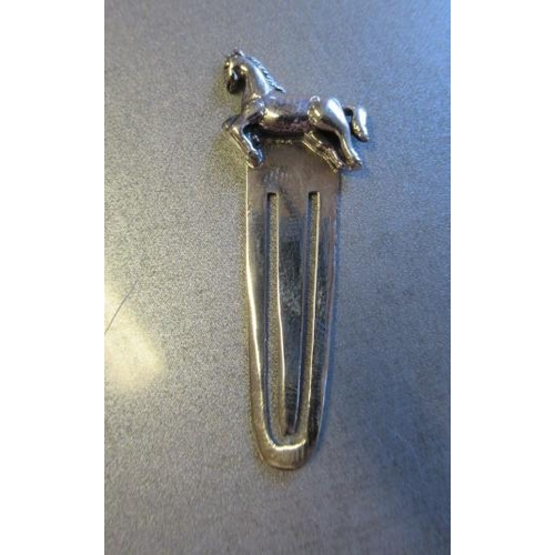 210 - SILVER HORSE BOOKMARK