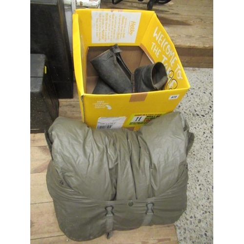 473 - SNIPER'S SLEEPING BAG, VINTAGE CLOGS AND GAITERS