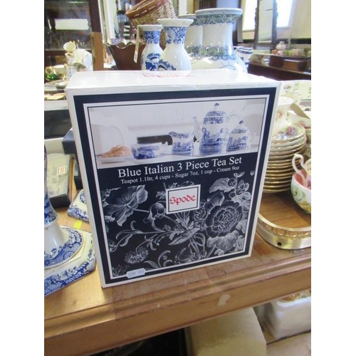 235 - QUANTITY OF BLUE AND WHITE SPODE CERAMICS