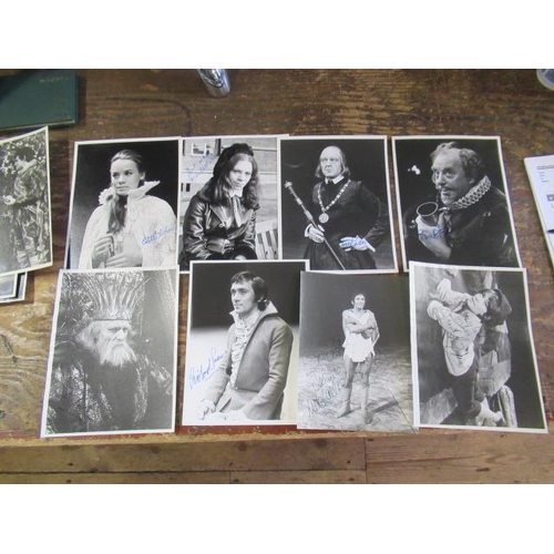 438 - BOX OF SIGNED PHOTOGRAPHS AND PROGRAMMES OF ROYAL SHAKESPEARE COMPANY ACTORS