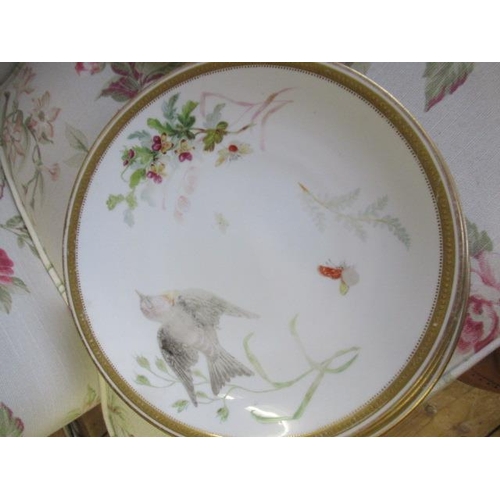 80 - QUANTITY OF CHINA INCLUDING WORCESTER HAND PAINTED BIRD PLATES ETC