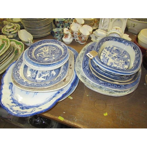 356 - QUANTITY OF BLUE AND WHITE PLATES