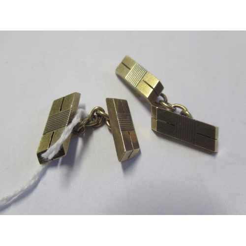 221 - PAIR OF 9CT GOLD CUFFLINKS - 17.2G