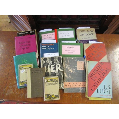 352 - BOX OF POETRY BOOKS INCLUDING FIRST EDITIONS AND SIGNED COPIES BY FERLINGHETTI AND MASSINGHAM