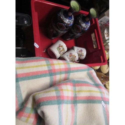 374 - BOX WITH THREE MUGS, TWO CLOISONNE VASES AND A WOOL BLANKET