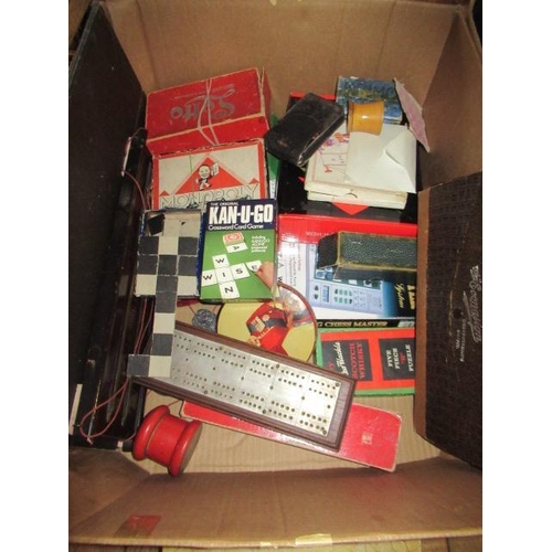 383 - BOX OF VINTAGE GAMES