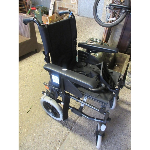 562 - WHEELCHAIR