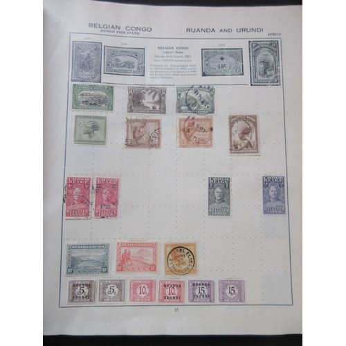 581 - TRIUMPH ALBUM OF WORLD STAMPS CIRCA 1920