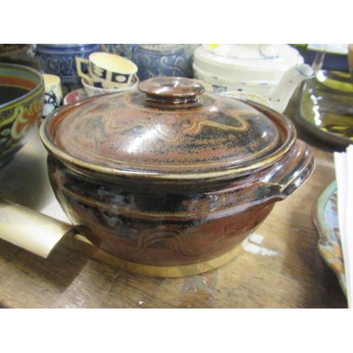 57 - TRAY OF STUDIO AND OTHER POTTERY