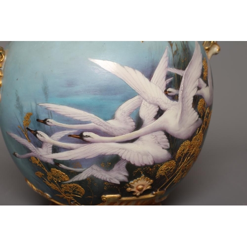 15 - A ROYAL WORCESTER CHINA POT POURRI AND COVER, 1898, of ovoid form with acanthus moulded and diaper p... 